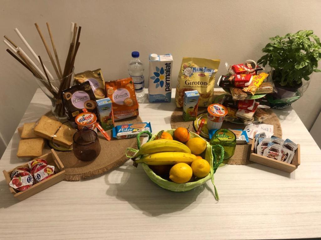 Casa Vacanza Nina Aeroporto di Catania Fontana Rossa Esterno foto